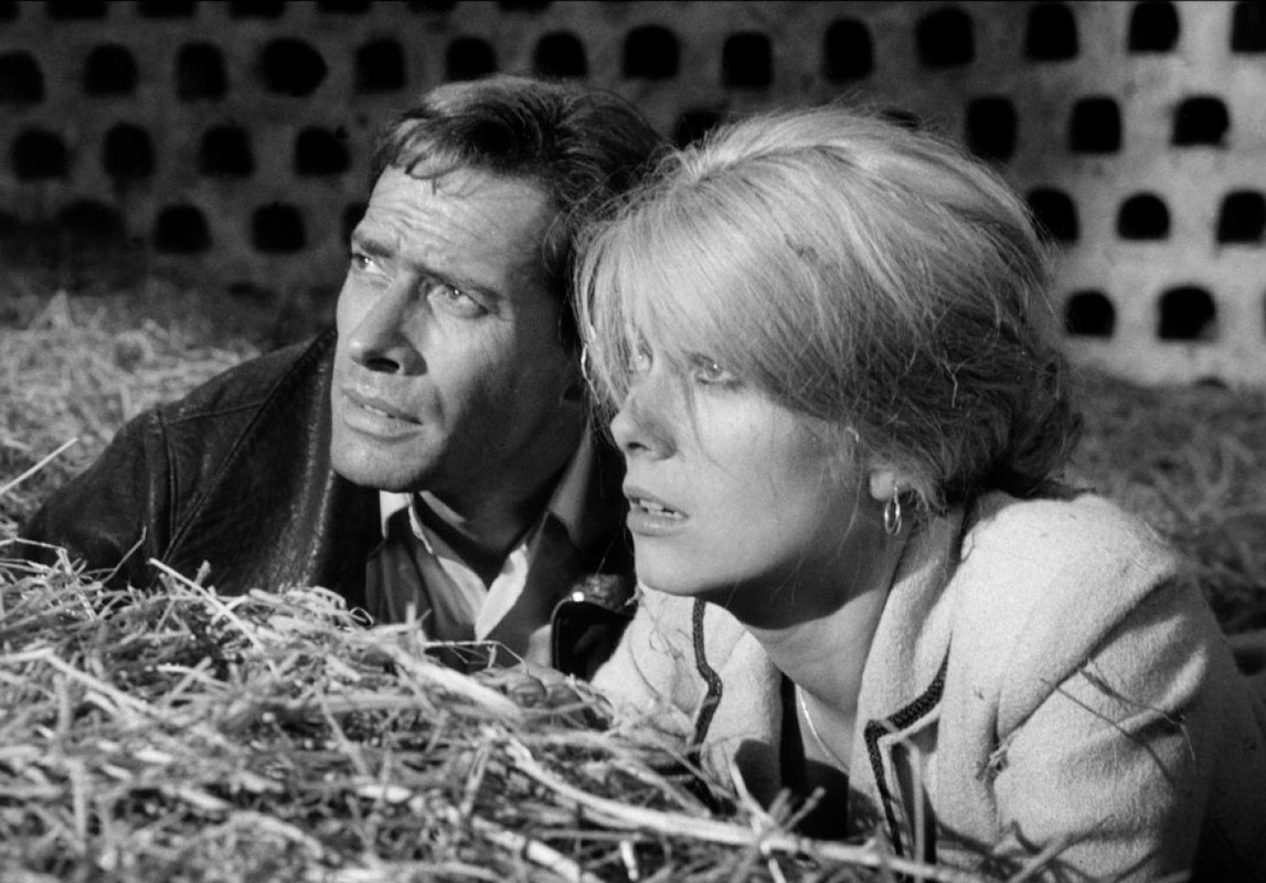 Catherine Deneuve, Henri Garcin dans La Vie de château