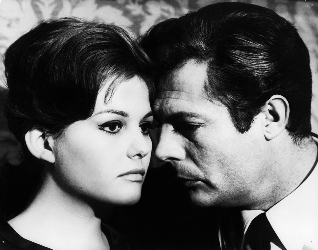 Claudia Cardinale, Marcello Mastroianni dans Le Bel Antonio