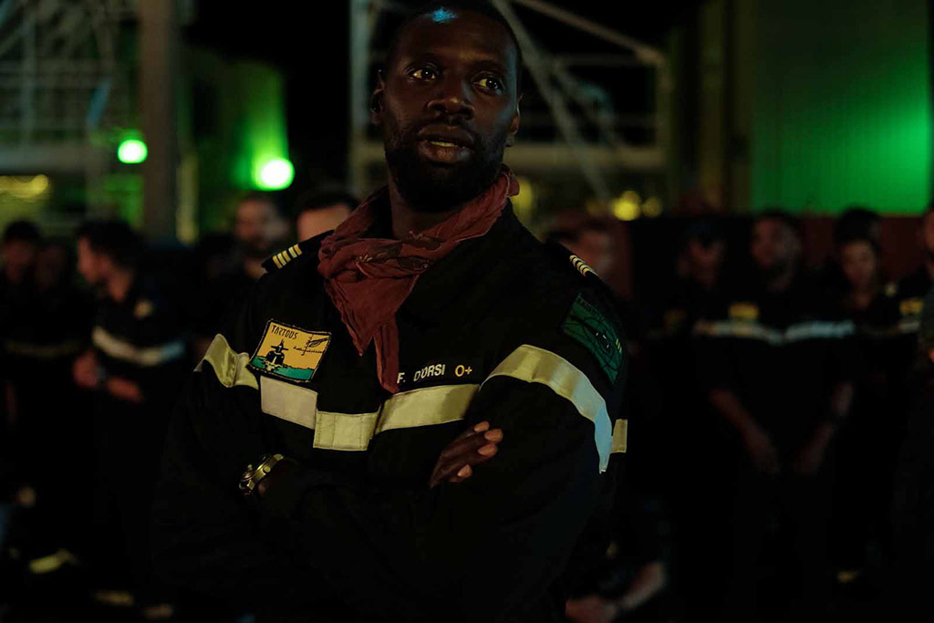 Omar Sy dans Le Chant du loup