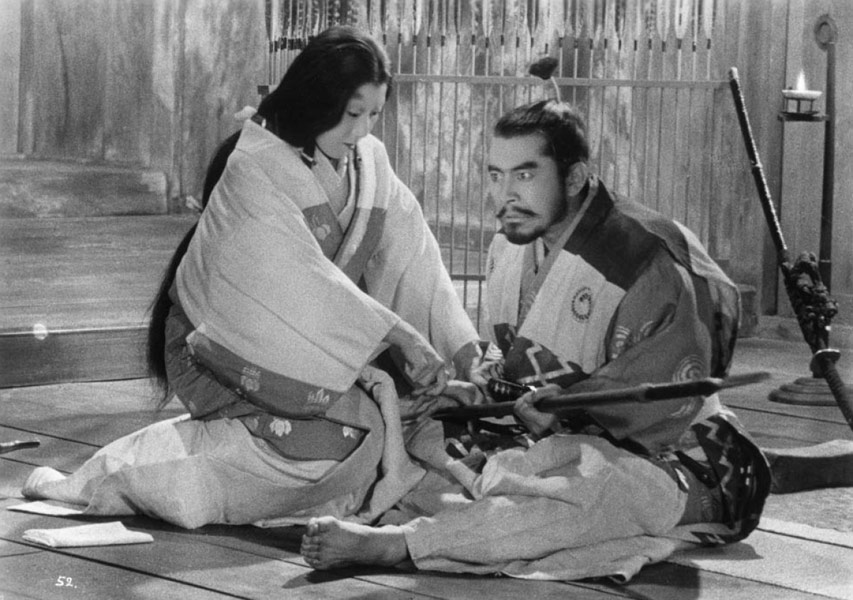  Isuzu Yamada, Toshirô Mifune dans Le Château de l'araignée