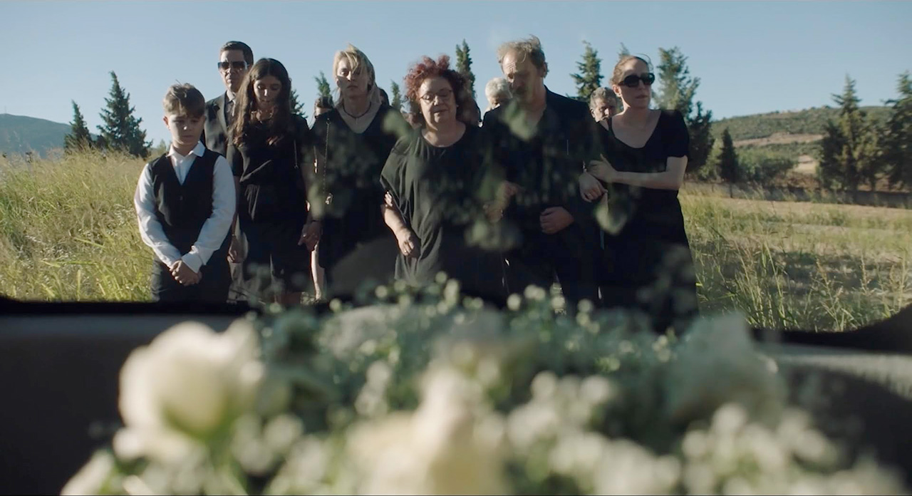 Eleni Kokkidou, Youlika Skafida, Kora Karvouni, Giannis Sarakatsanis, Nikos Kasapis dans Le Coq