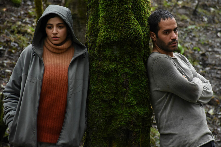 Afficher l'image Mahtab Servati, Mohammad Valizadegan