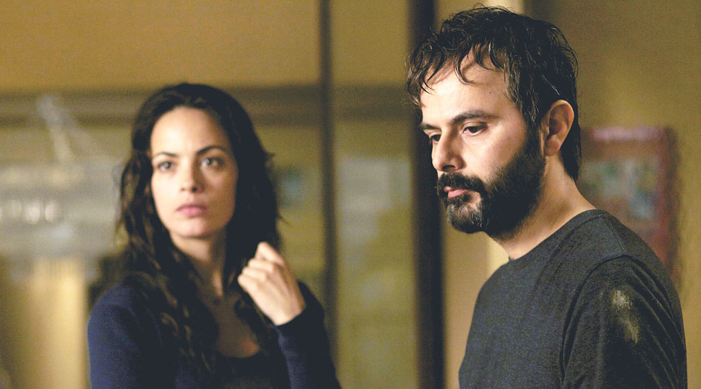 Bérénice Bejo, Ali Mosaffa dans Le Passé