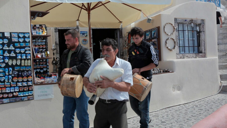 Afficher l'image le-voyage-de-askavlos-03