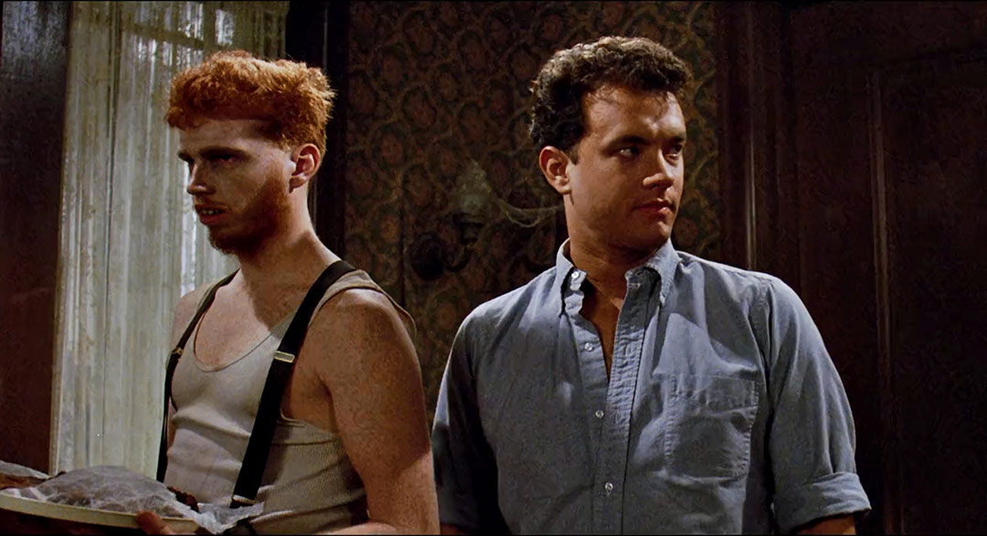 Tom Hanks, Courtney Gains dans Les banlieusards