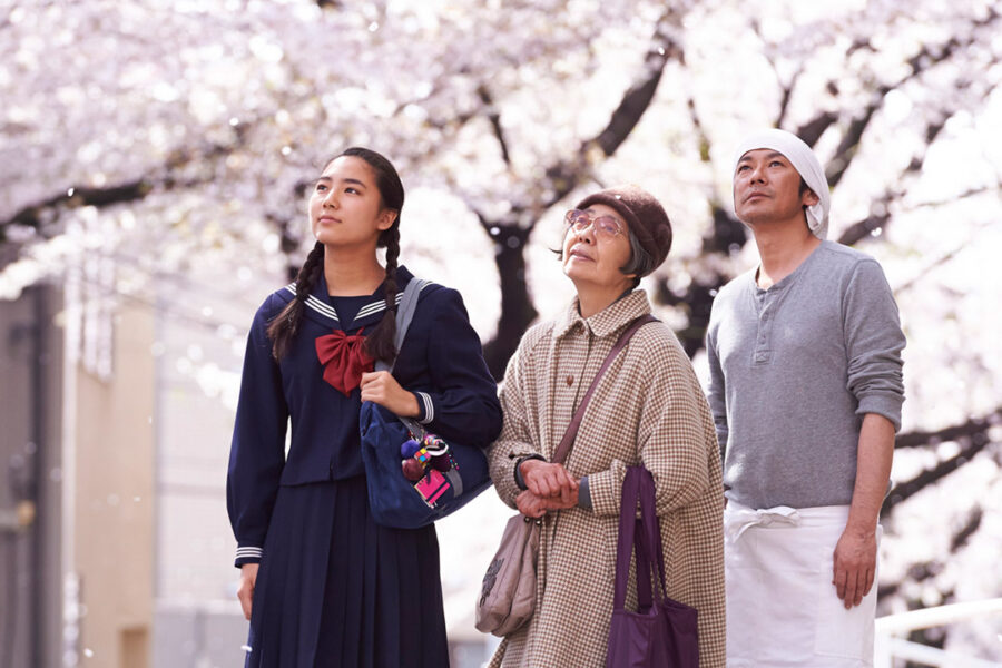 Afficher l'image Masatoshi Nagase, Kyara Uchida, Kiki Kirin