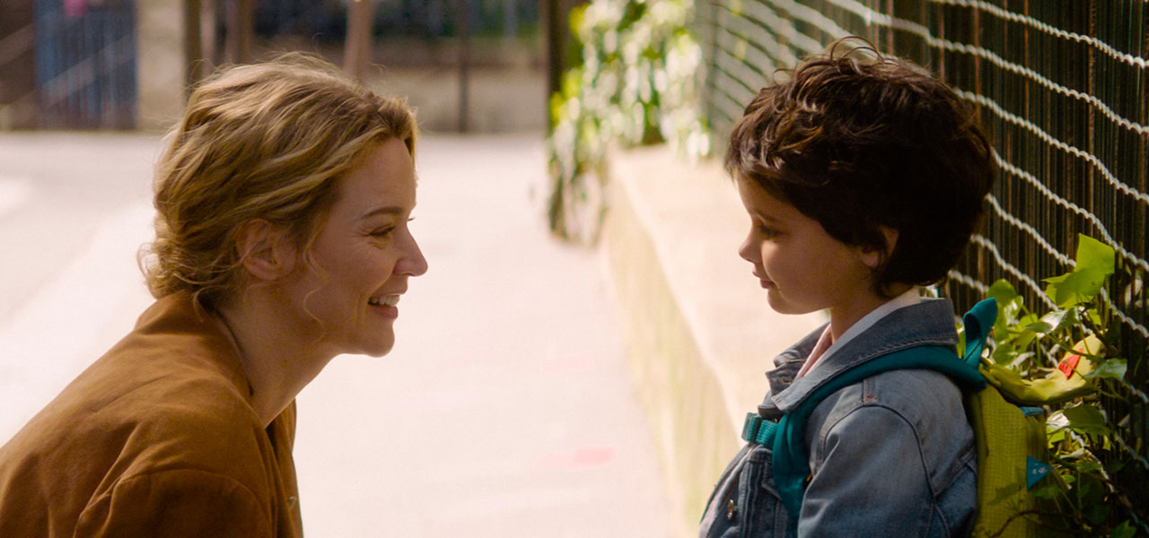 Virginie Efira, Callie Ferreira-Goncalves dans Les enfants des autres