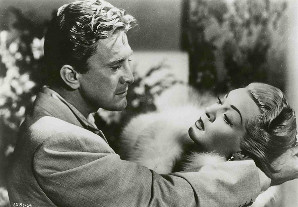 Lana Turner, Kirk Douglas dans Les Ensorcelés