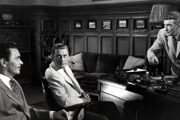 Barry Sullivan, Kirk Douglas, Walter Pidgeon dans Les Ensorcelés