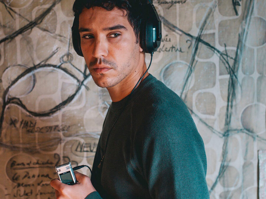Afficher l'image Adam Bessa