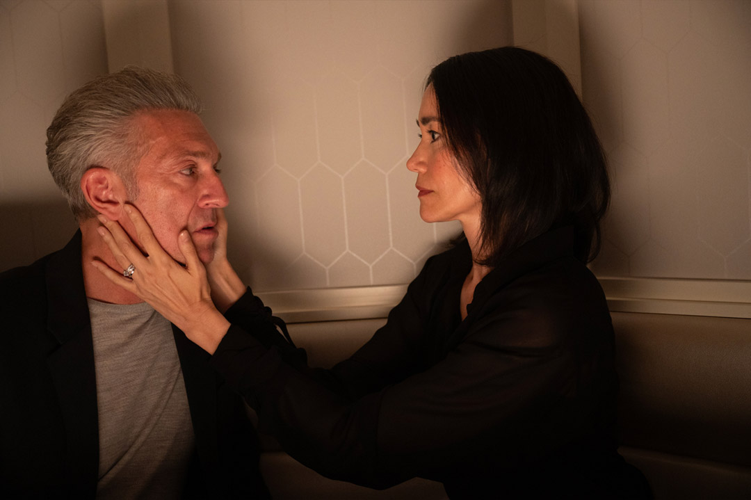 Vincent Cassel, Sandrine Holt dans Les linceuls