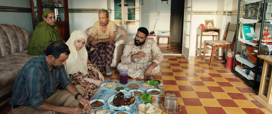 Afficher l'image Khaled Hamdan, Ali Alshalali, Hussain Anwar, Abeer Mohammed, Amal Ayyash