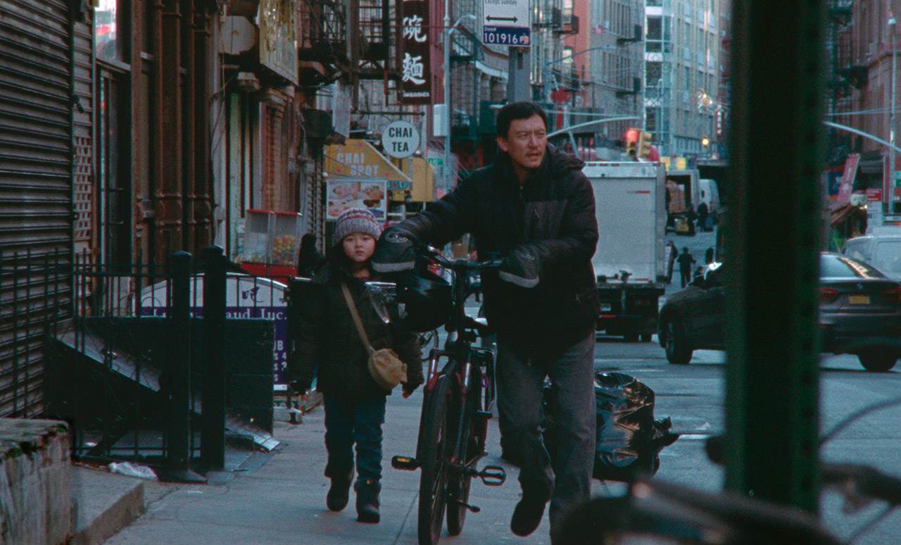 Chang Chen, Carabelle Manna Wei dans Les lumières de New-York