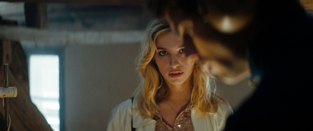 Marie Colomb dans Les Magnétiques