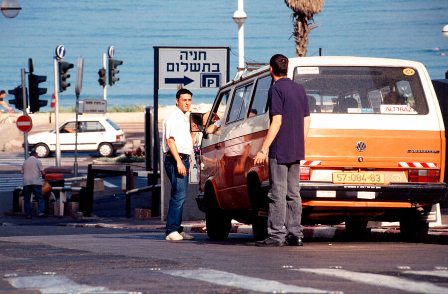 Afficher l'image Yvan Attal