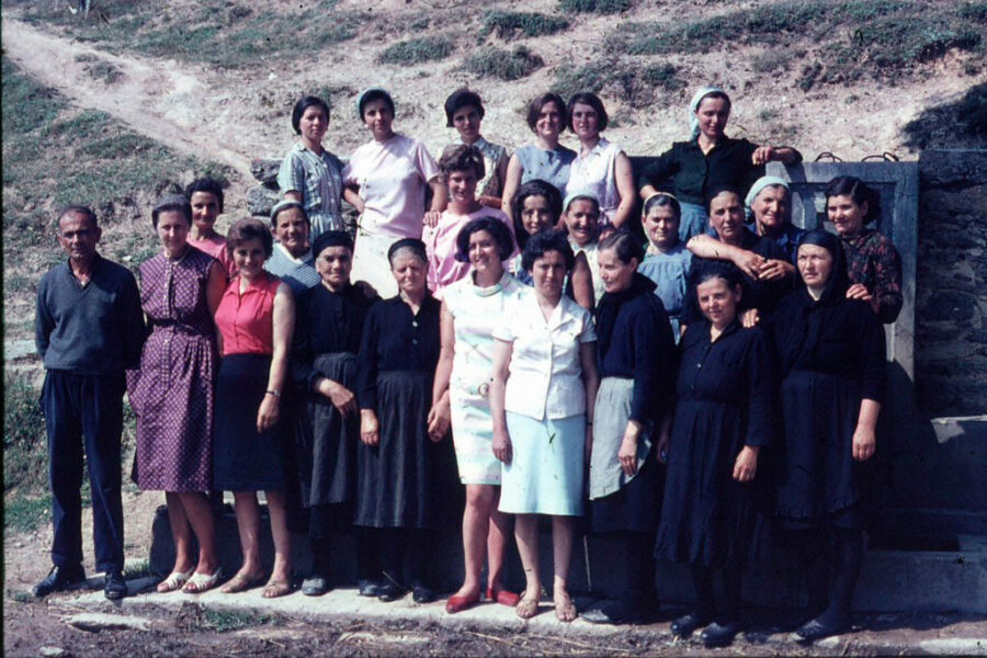 Afficher l'image les-tisserands-02