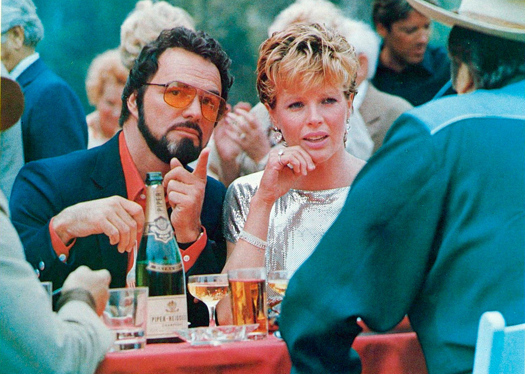 Kim Basinger, Burt Reynolds dans L'homme à femmes