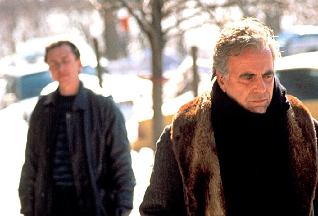 Tim Roth, Maximilian Schell dans Little Odessa