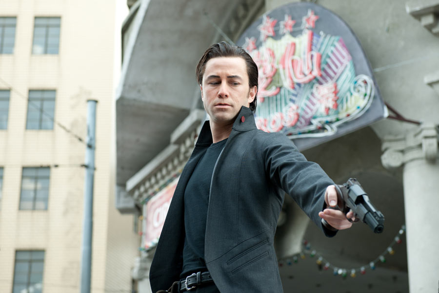 Joseph Gordon-Levitt dans Looper