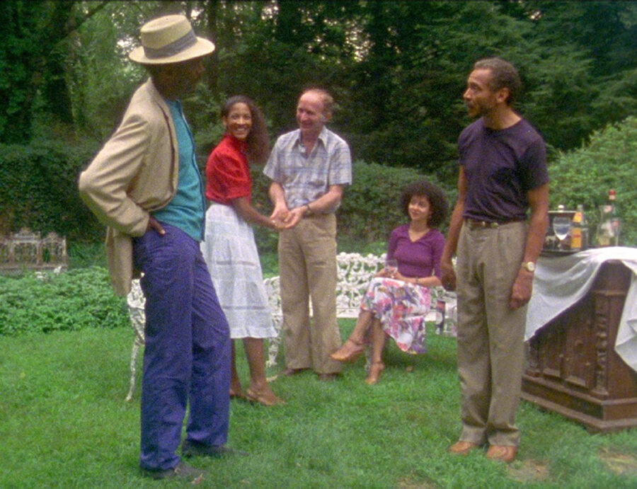 Afficher l'image Seret Scott, Bill Gunn