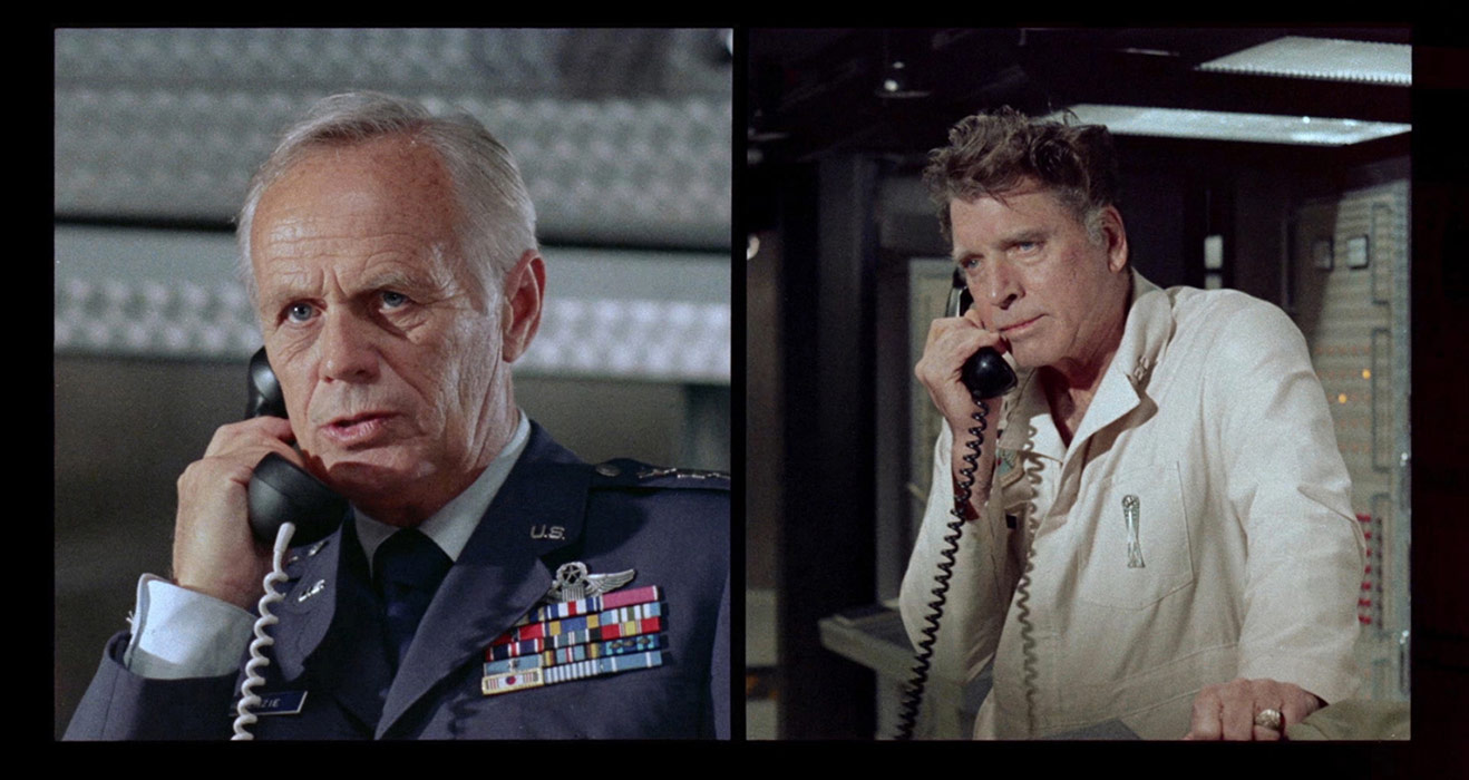 Richard Widmark, Burt Lancaster dans L'Ultimatum des 3 mercenaires