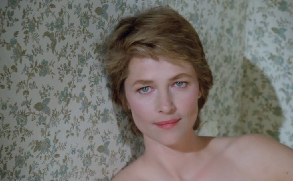 Charlotte Rampling dans Max mon amour