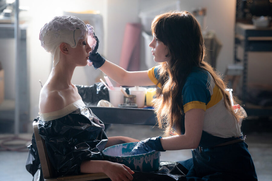 Afficher l'image Mia Goth