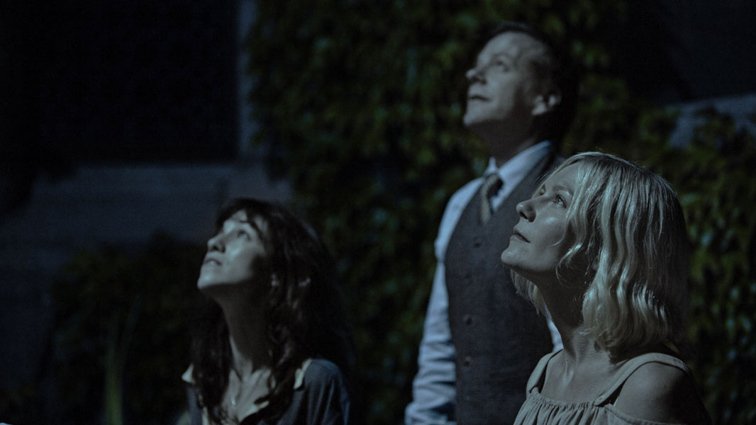 Kirsten Dunst, Kiefer Sutherland, Charlotte Gainsbourg dans Melancholia