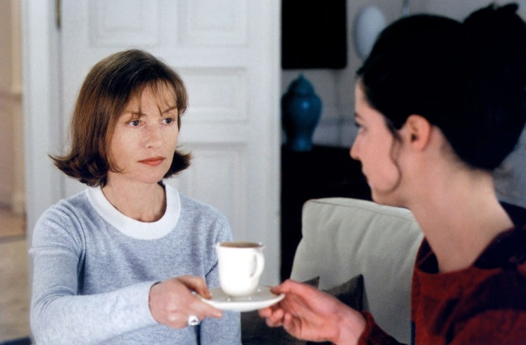 Isabelle Huppert, Anna Mouglalis dans Merci pour le chocolat