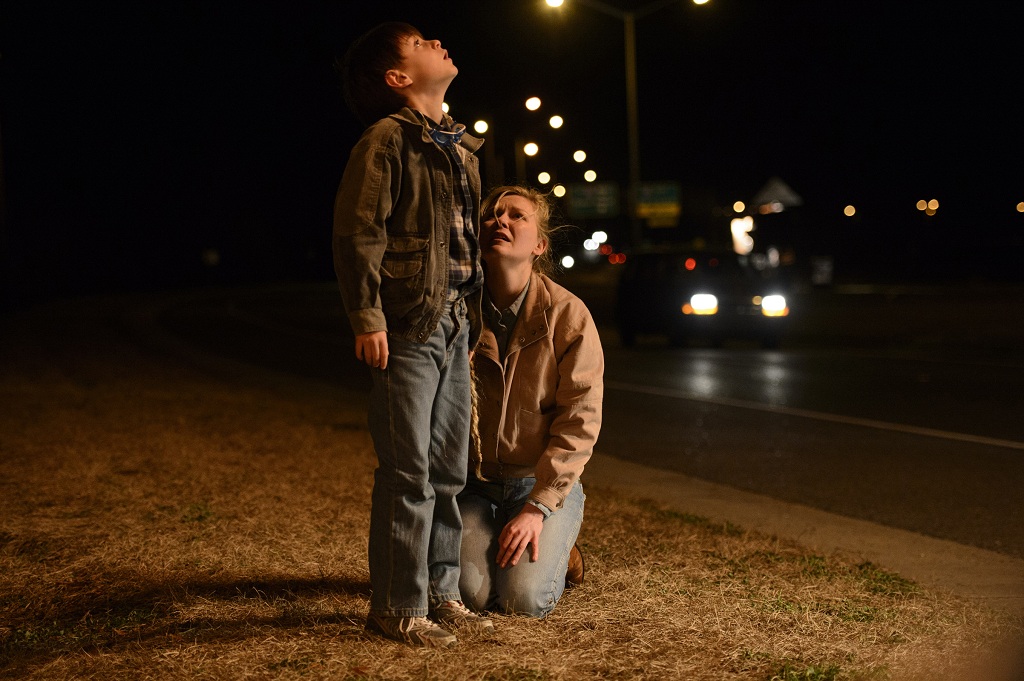 Kirsten Dunst, Jaeden Lieberher dans Midnight Special