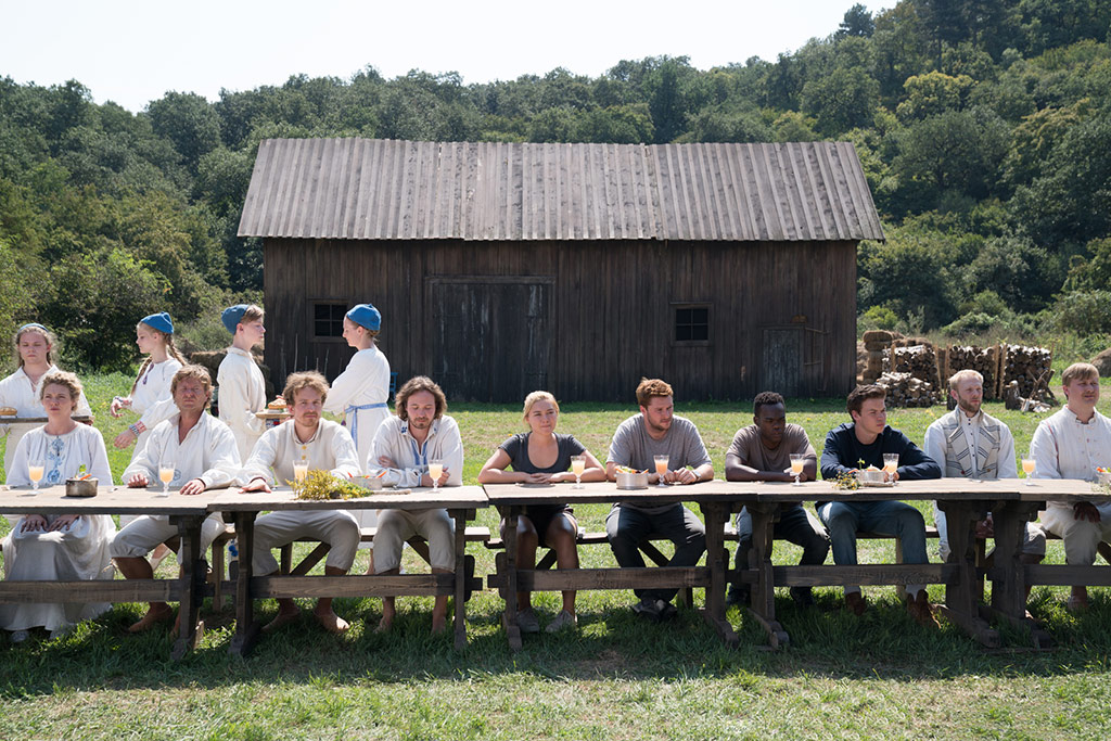 Florence Pugh, Jack Reynor, Jackson Harper, Will Poulter dans Midsommar