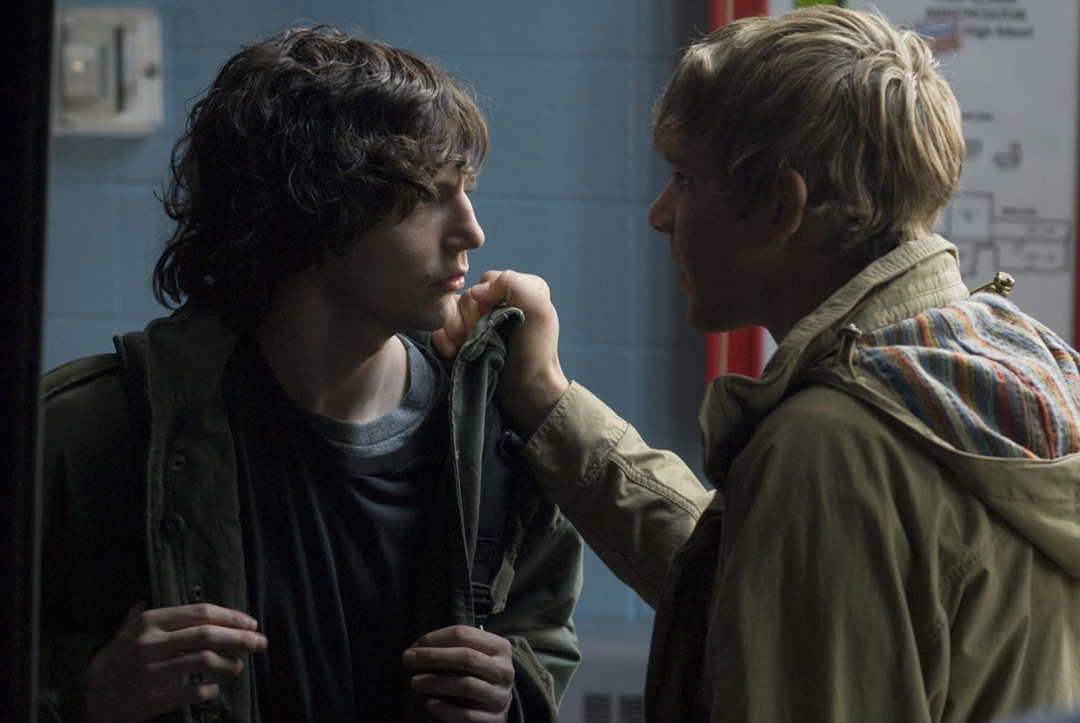 Max Thieriot, John Magaro dans My Soul to Take