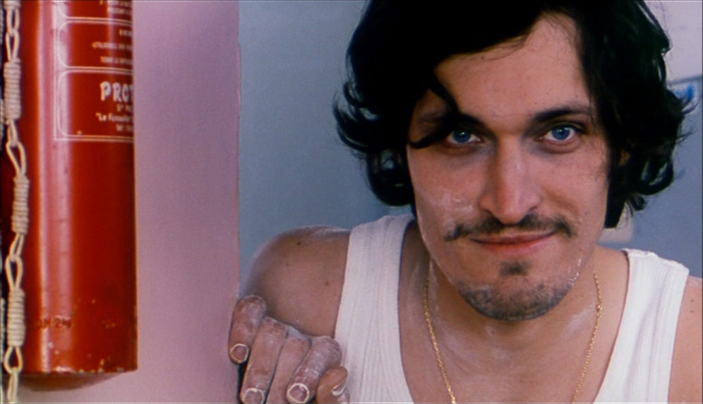 Vincent Gallo dans Nénette et Boni