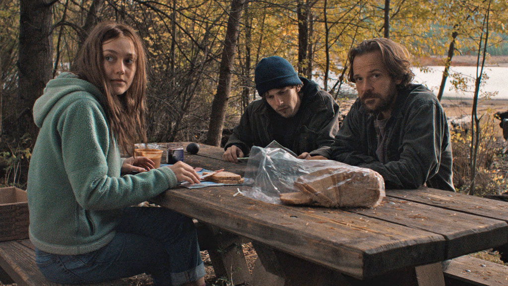 Jesse Eisenberg, Dakota Fanning, Peter Sarsgaard dans Night moves