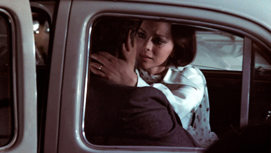 Afficher l'image Nino Manfredi, Stefania Sandrelli