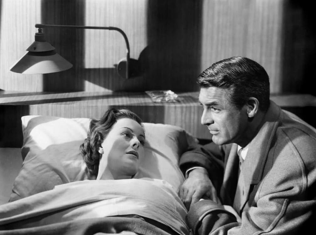 Cary Grant, Jeanne Crain dans On murmure dans la ville