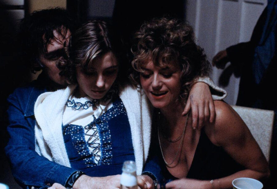 Afficher l'image Dennis Hopper, Sharon Farrell, Linda Manz