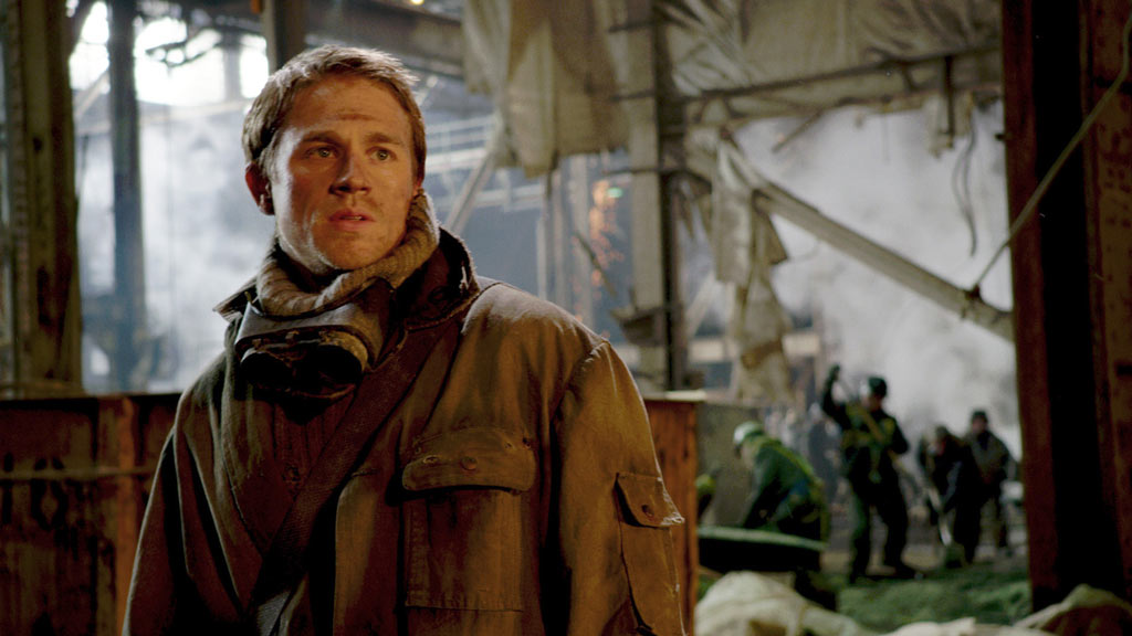 Charlie Hunnam dans Pacific Rim