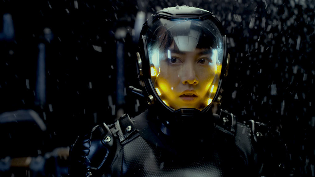 Rinko Kikuchi dans Pacific Rim