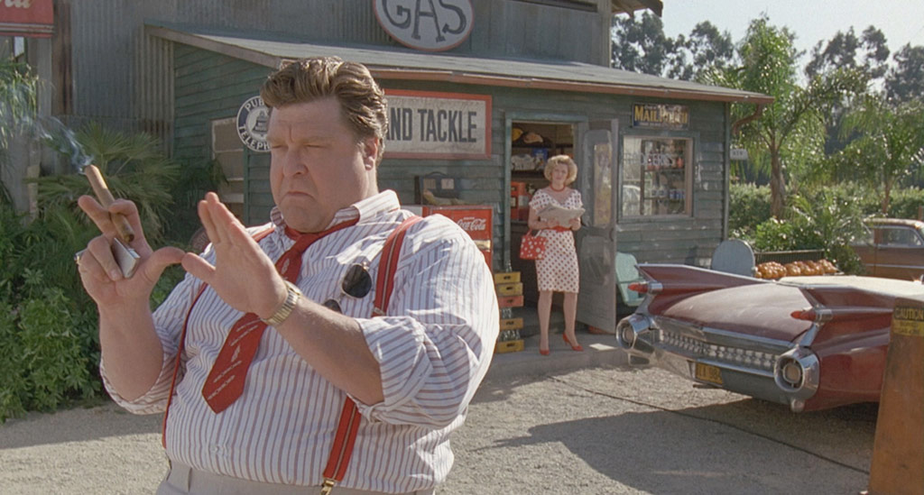 John Goodman, Cathy Moriarty dans Panic sur Florida beach