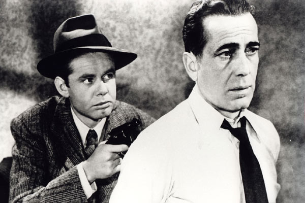 Humphrey Bogart, Clifton Young dans Les Passagers de la nuit