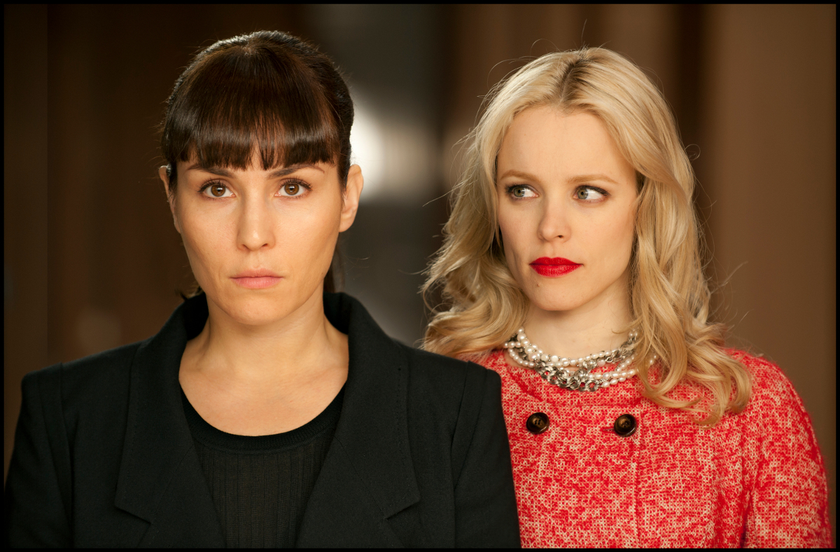 Noomi Rapace, Rachel McAdams dans passion 