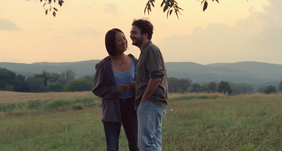 Afficher l'image John Magaro, Greta Lee