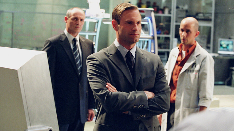 Afficher l'image Aaron Eckhart, Colm Feore, Christopher Kennedy