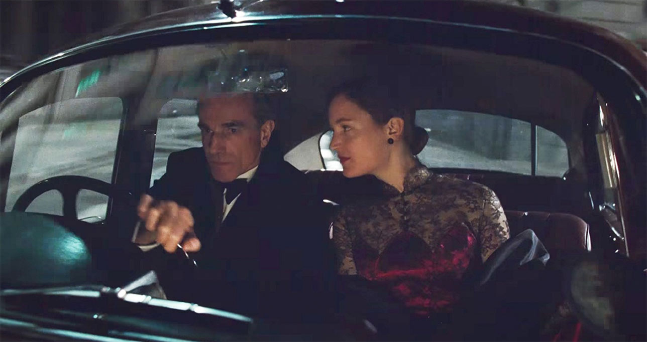 Vicky Krieps, Daniel Day-Lewis dans Phantom Thread