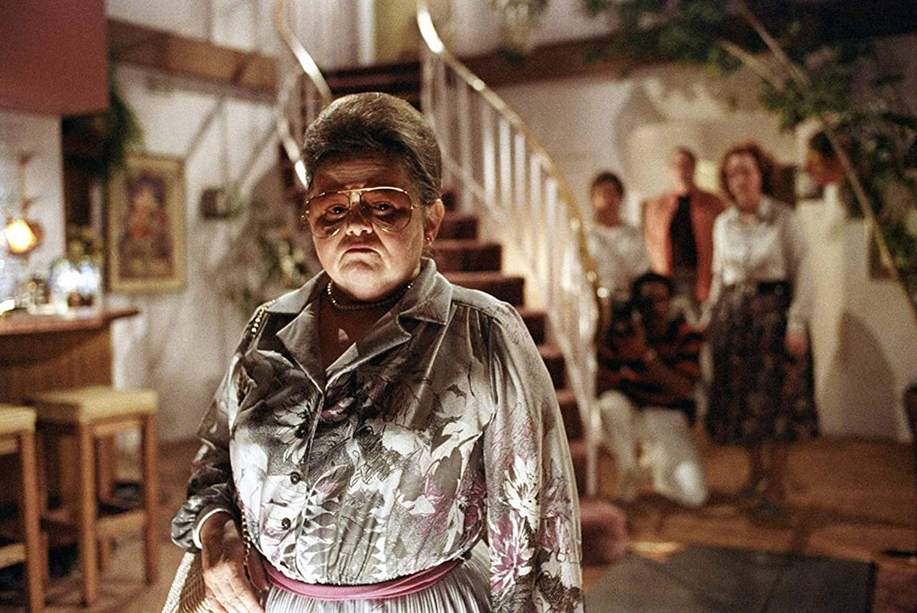 Zelda Rubinstein dans Poltergeist