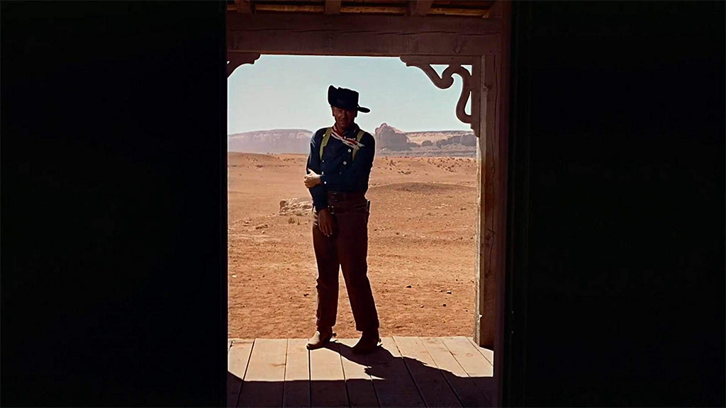 John Wayne dans La Prisonnière du désert