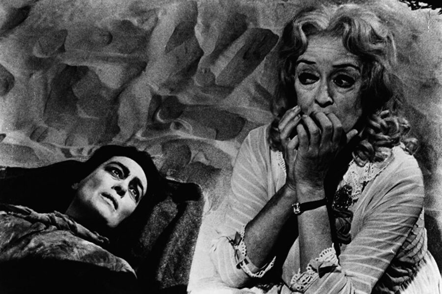 Afficher l'image Bette Davis, Joan Crawford