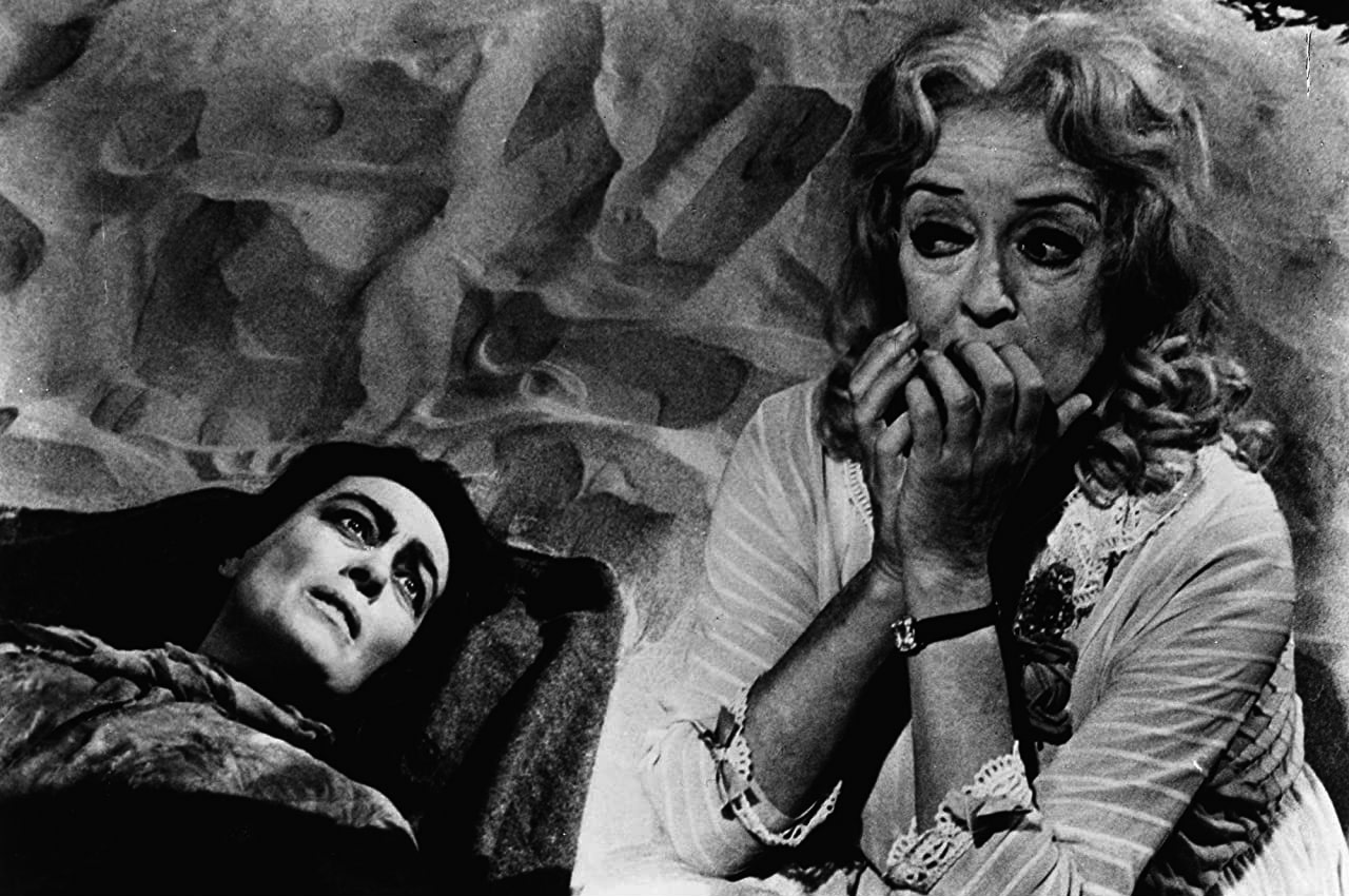 Bette Davis, Joan Crawford dans Qu’est-il arrivé à baby Jane ?