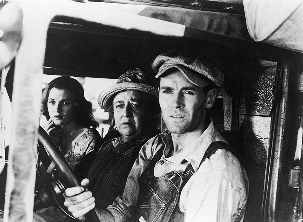 Henry Fonda, Jane Darwell, Dorris Bowdon dans le film Les Raisins de la colère